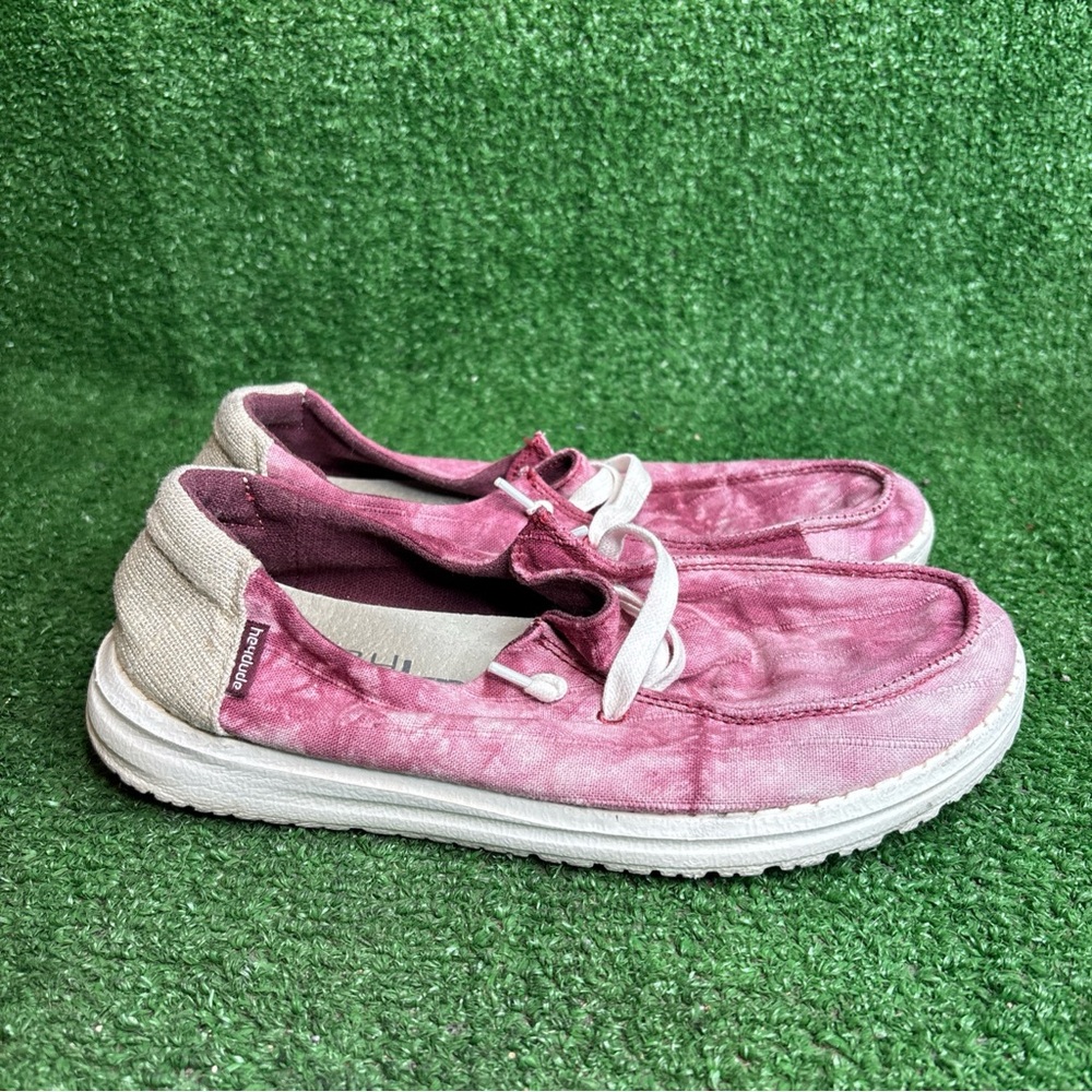 Hey Dude Women's Wendy Pink Shoes Women's Size 7 Comfortable Slip On